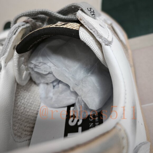 Women's Golden Goose BallStar shoe - Picture 9 of 10